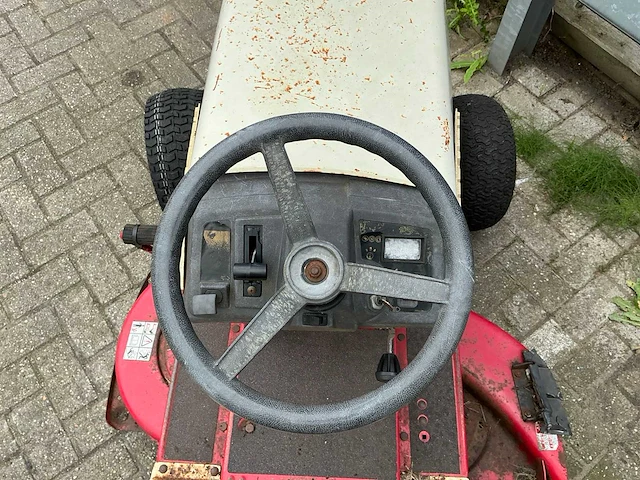 Yard-man zitmaaier - afbeelding 10 van  11