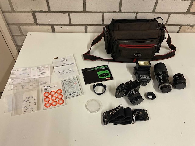 Yashica fix-3 spiegelreflex fotocamera - afbeelding 1 van  6