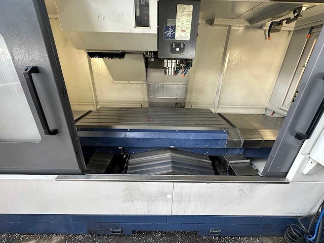 Ycm - nsv 156a - cnc-bewerkingscentra - 2009 - afbeelding 11 van  25