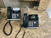 Yealink t42s voip telefoon (2x)