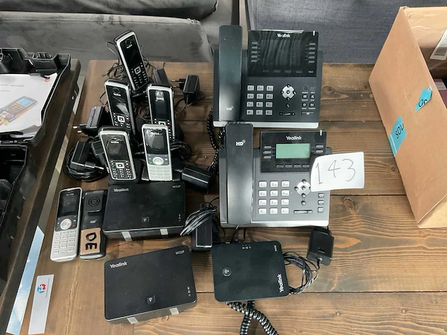 Yealink voip telefoon - afbeelding 1 van  5