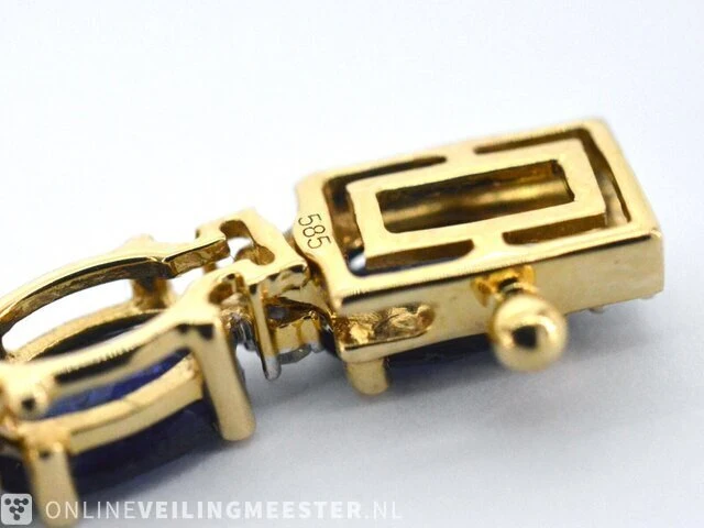 Yellow gold necklace with diamonds and sapphire - afbeelding 8 van  8