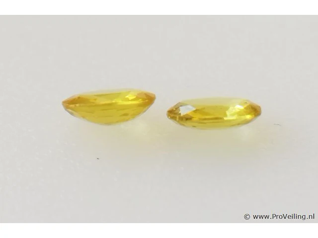 Yellow sapphire 1.05ct aig certified - afbeelding 1 van  8