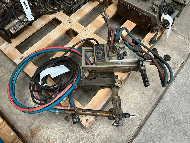 Yildiz rok 104 snijbrander railwagen - afbeelding 1 van  6
