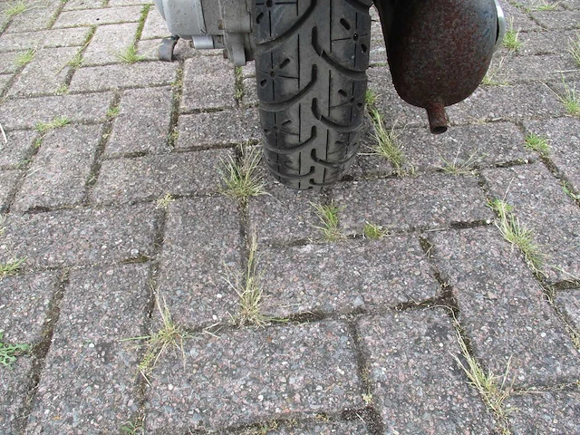 Yiying 25 - snorscooter - sixties / retro - scooter - afbeelding 9 van  10