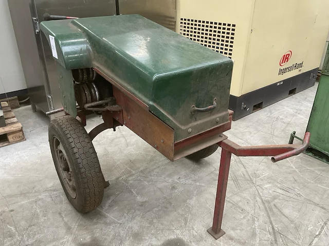 Yngves mekaniska k 74-1 kabelstripmachine - afbeelding 2 van  13