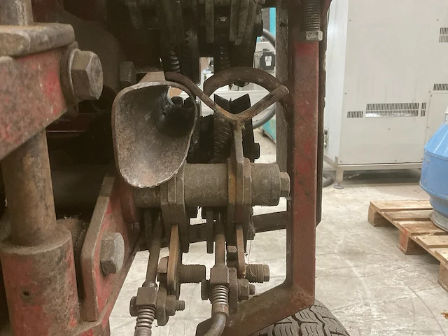 Yngves mekaniska k 74-1 kabelstripmachine - afbeelding 6 van  13
