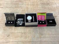 Yolora sieraden (50x) - afbeelding 1 van  4