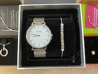 Yolora sieraden (50x) - afbeelding 2 van  4