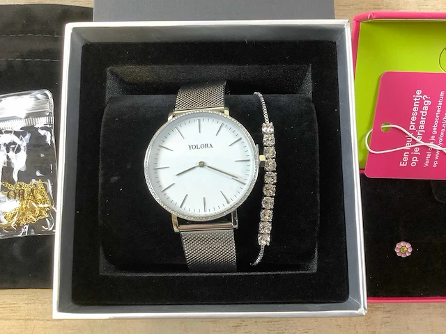 Yolora sieraden (50x) - afbeelding 2 van  4