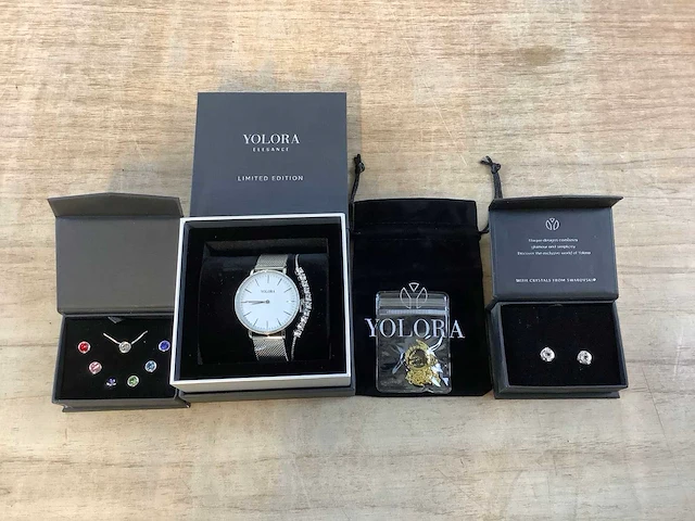 Yolora sieraden (50x) - afbeelding 1 van  4