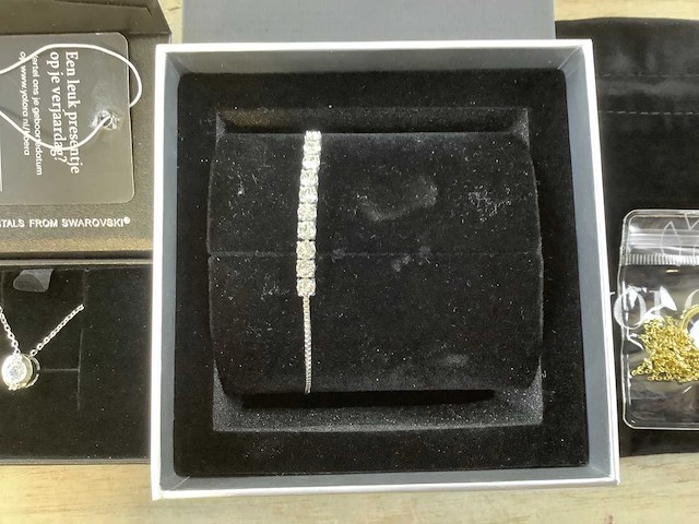 Yolora sieraden (50x) - afbeelding 2 van  4