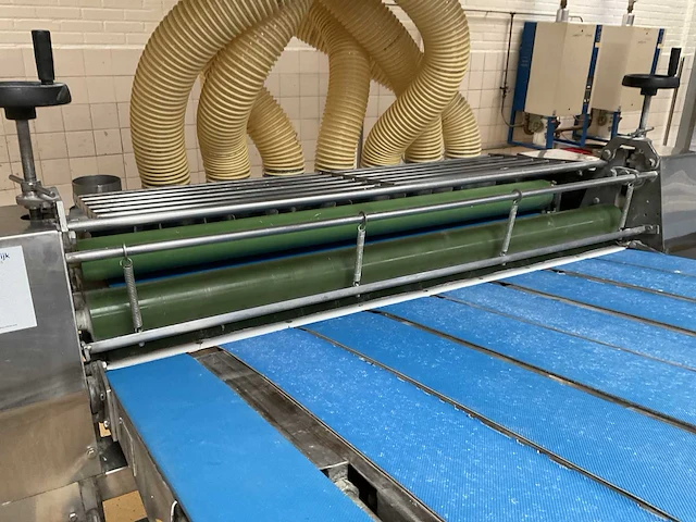 Yongli belting mobiele bollen transportband (combi a) - afbeelding 9 van  12