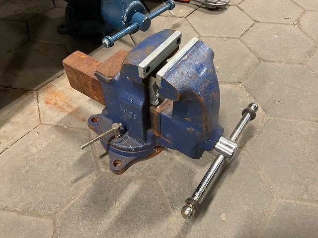 Yost bankschroef - afbeelding 1 van  3