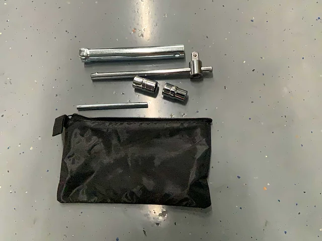 Yotatry - qy170-2025 - rupsgrasmaaier met afstandbediening - afbeelding 10 van  18