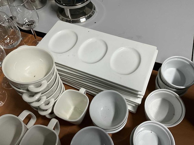 Young en villeroy & boch partij servies - afbeelding 5 van  7