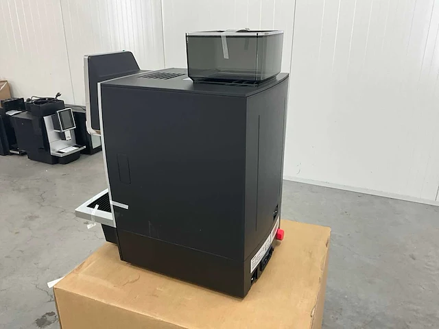 Yunio f12 (m) plus-s koffiemachine fully automatic - afbeelding 10 van  12