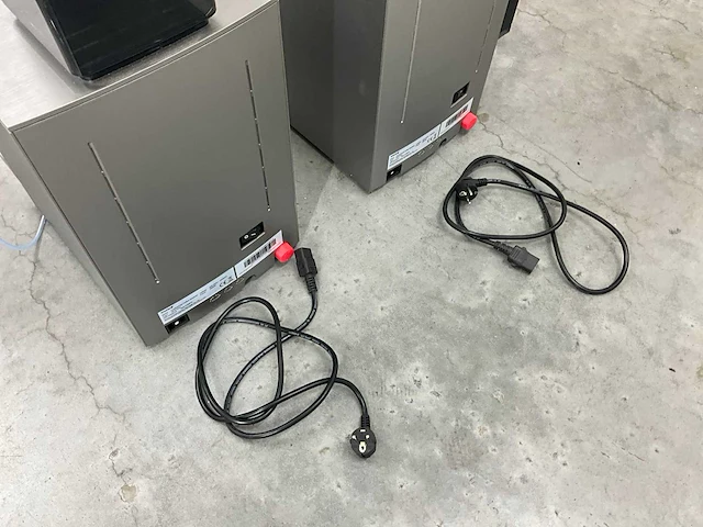 Yunio m12 plus koffiemachine (2x) - afbeelding 9 van  10