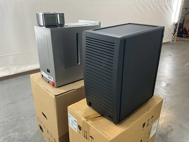 Yunio m12 plus koffiemachine + koppenwarmer - afbeelding 20 van  21