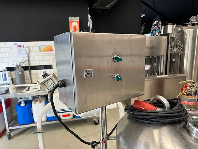 Yuy - wss - cip reinigingsmachine - 2018 - afbeelding 7 van  7