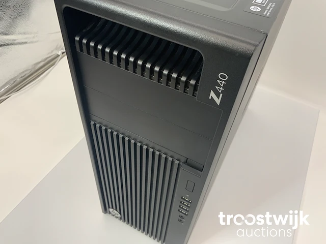 Z440, xeon(r) e5-1650 v4, 64 gb ram, 512 gb nvme (ssd), quadro k1200 workstation - afbeelding 2 van  5