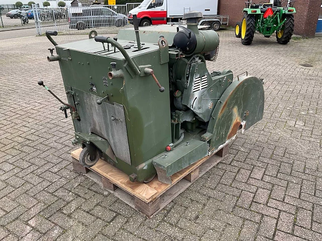 Zaag betonzaagmachine - afbeelding 6 van  10