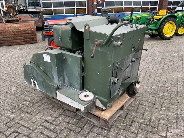 Zaag betonzaagmachine - afbeelding 8 van  10
