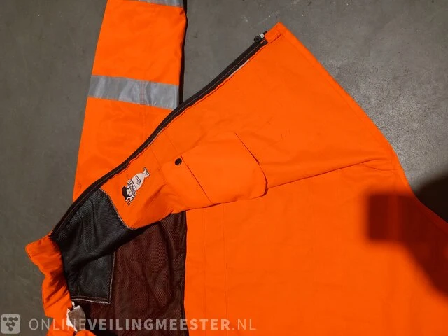Zaagkleding - afbeelding 3 van  15