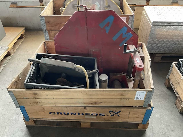 Zaagmachine onderdelen - afbeelding 1 van  8