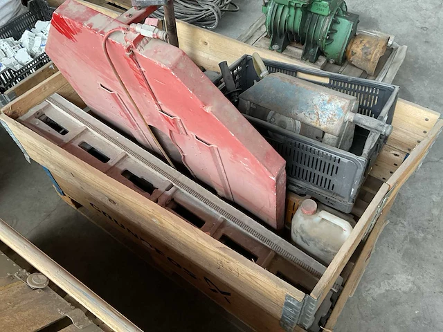 Zaagmachine onderdelen - afbeelding 4 van  8