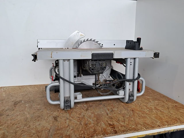 Zaagtafel 250mm 230v bosch, gts 10 j, bouwjaar 2018 - afbeelding 1 van  5