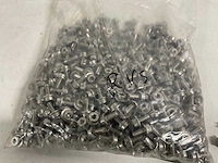 Zak met circa 550 stuks rvs torx 40 bouten m8 x 16 - afbeelding 1 van  3