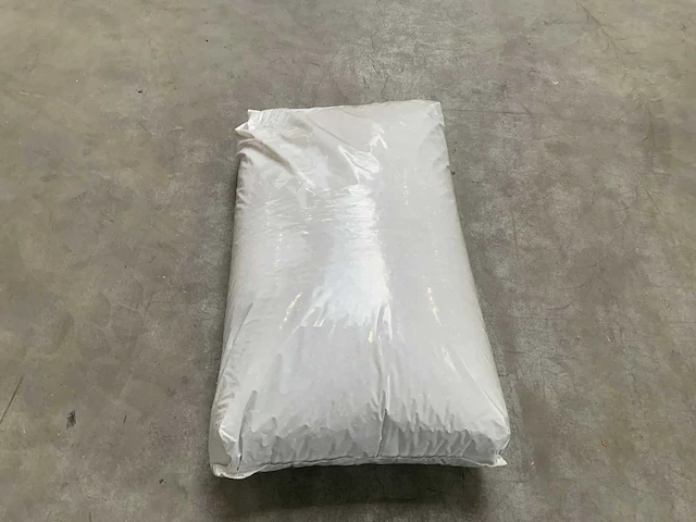 Zak vermiculite korrels medium 100l (10x) - afbeelding 2 van  3