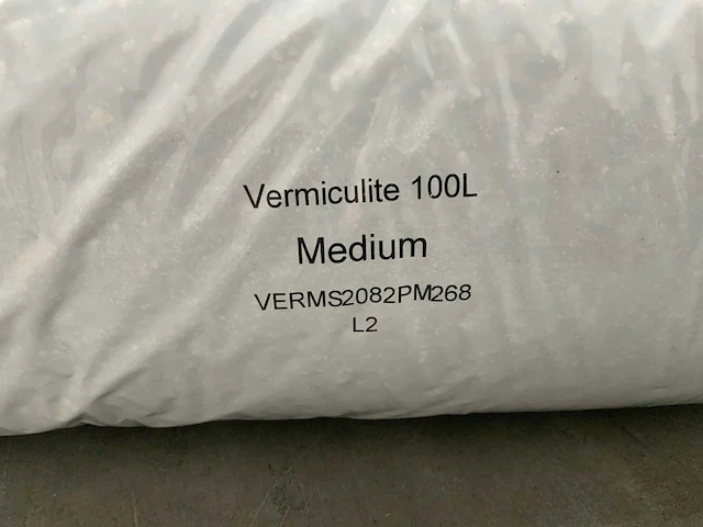 Zak vermiculite korrels medium 100l (10x) - afbeelding 3 van  3