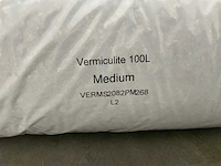 Zak vermiculite korrels medium 100l (10x) - afbeelding 3 van  3
