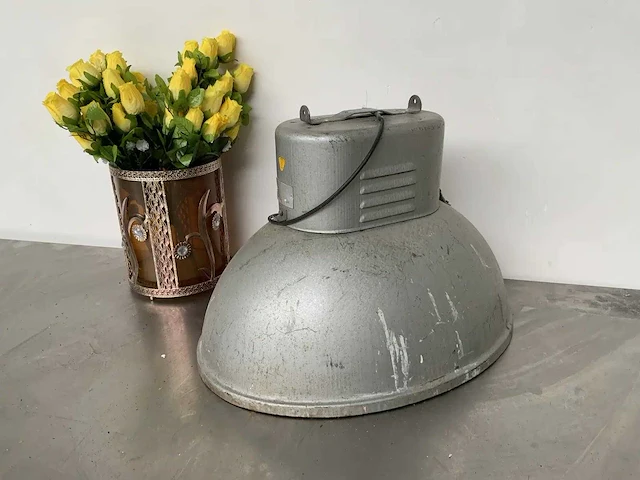 Zaklady metalowe predom mesko - industriële hanglamp - afbeelding 1 van  4