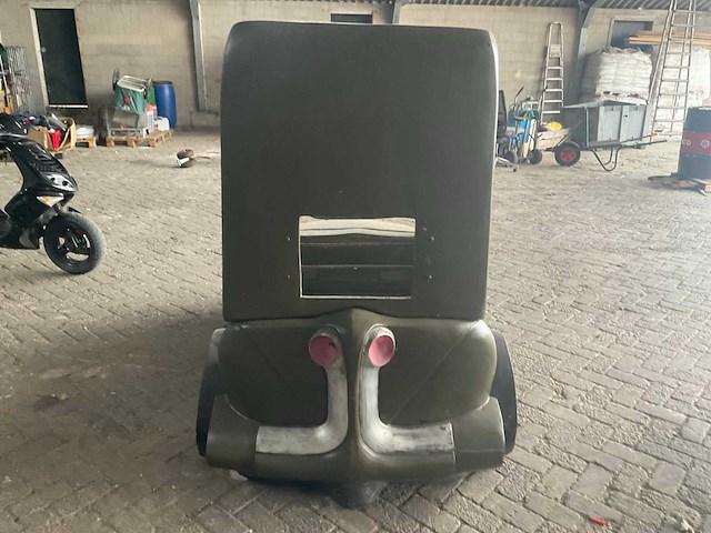 Zandbak & militaire skelder body - afbeelding 5 van  9