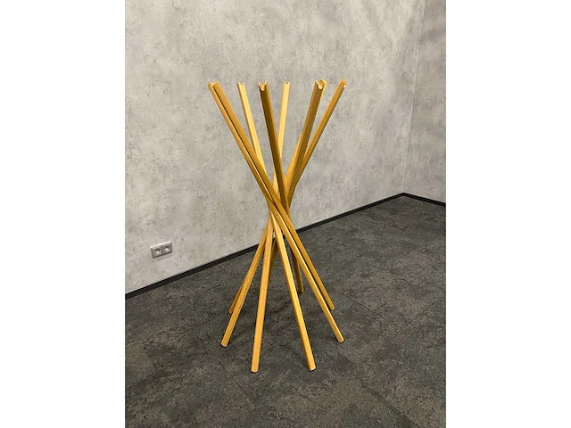 Zanotta sciangai - design kapstok - afbeelding 7 van  11