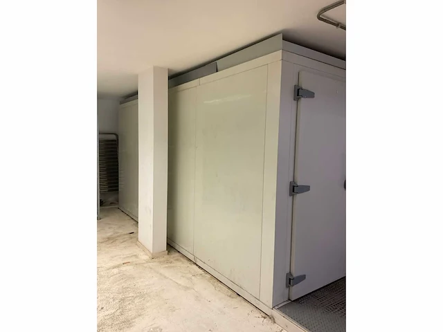 Zanotti vriescel met achtermotor 500x225 cm - afbeelding 5 van  12