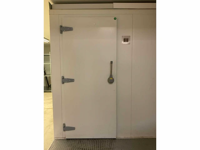 Zanotti vriescel met achtermotor 500x225 cm - afbeelding 6 van  12