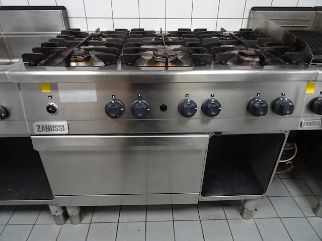 Zanussi - bakwand 6 delig - afbeelding 7 van  10