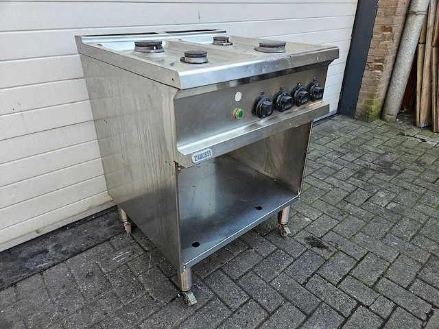 Zanussi - fornuis - afbeelding 3 van  4