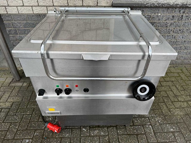 Zanussi - kantelbaar - braadslede - afbeelding 1 van  6