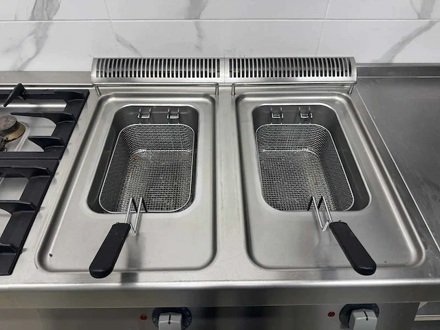Zanussi - z7freh2gf0 - deep fryer - afbeelding 4 van  7