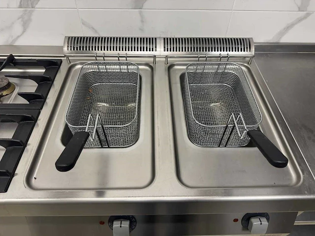 Zanussi - z7freh2gf0 - deep fryer - afbeelding 5 van  7