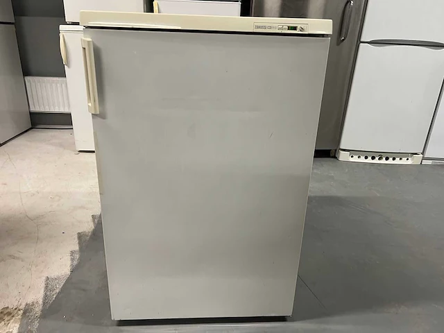 Zanussi - zanussi vriezer + etna koelkast tafelmodel - afbeelding 7 van  14