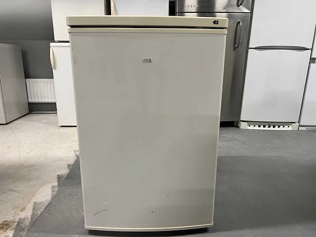 Zanussi - zanussi vriezer + etna koelkast tafelmodel - afbeelding 12 van  14
