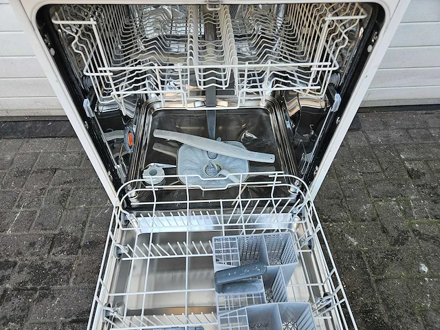 Zanussi - zdt110 - inbouwvaatwasser - afbeelding 4 van  5
