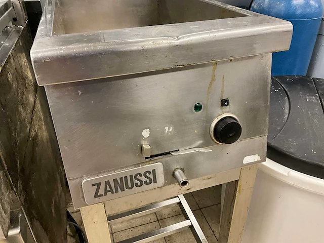 Zanussi 1/1 gn au bain marie - afbeelding 5 van  7