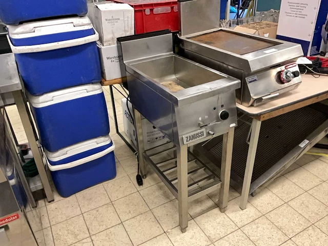 Zanussi 1/1 gn au bain marie - afbeelding 1 van  6